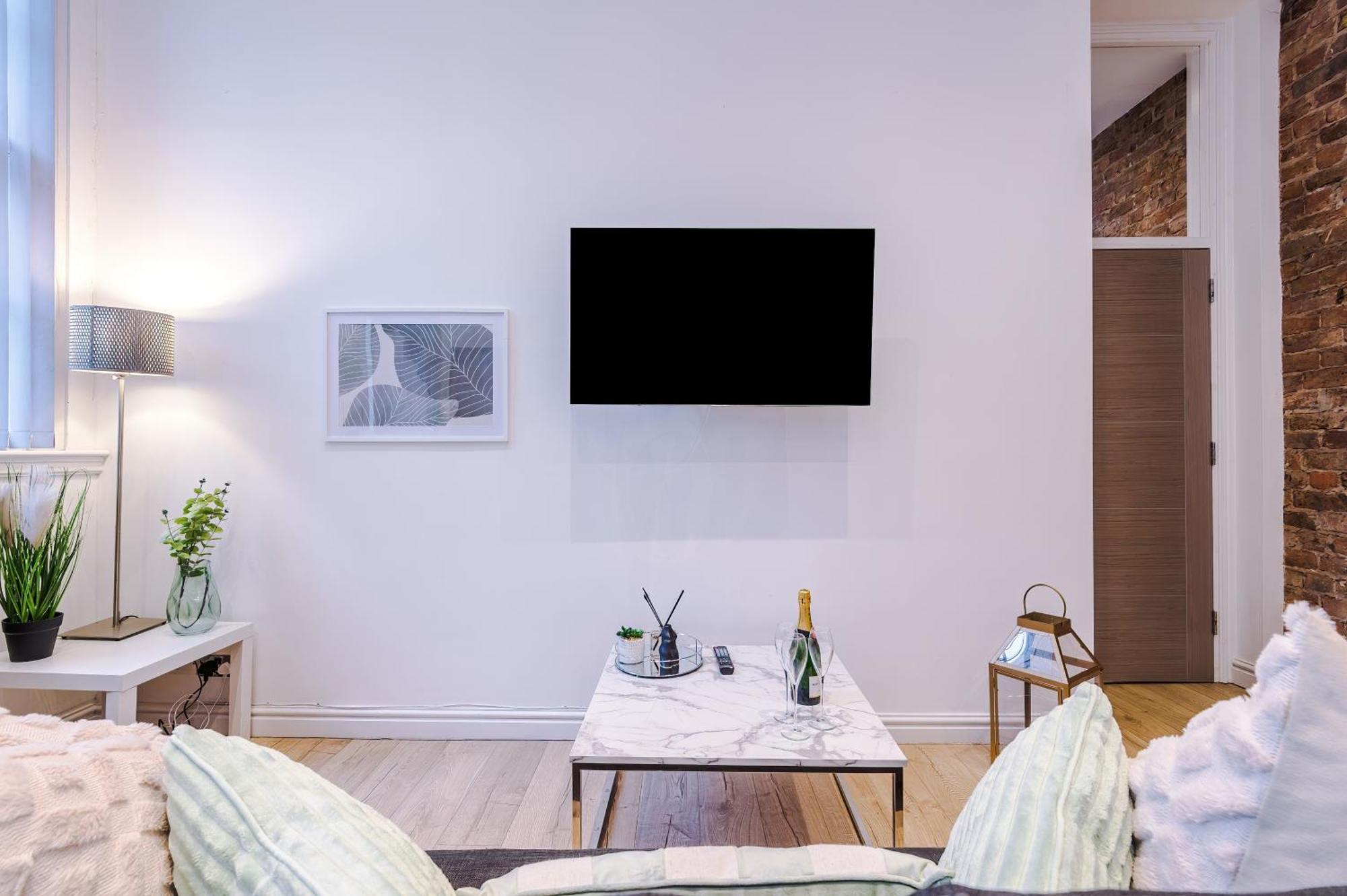 Modern 2-Bedroom Apt In The Heart Of City Centre Liverpool Exterior foto